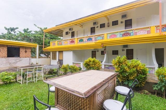 Hotel Bambooze Hauz à Balabag  Extérieur photo