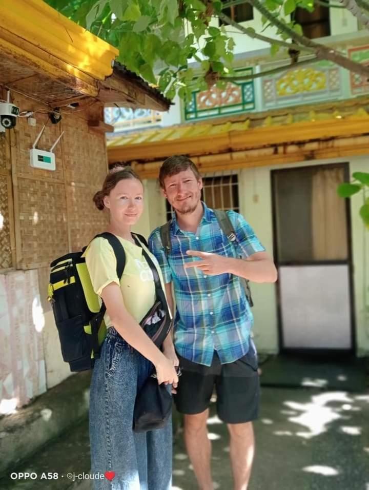 Hotel Bambooze Hauz à Balabag  Extérieur photo