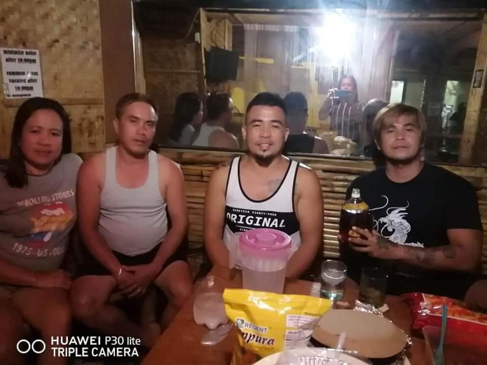 Hotel Bambooze Hauz à Balabag  Extérieur photo