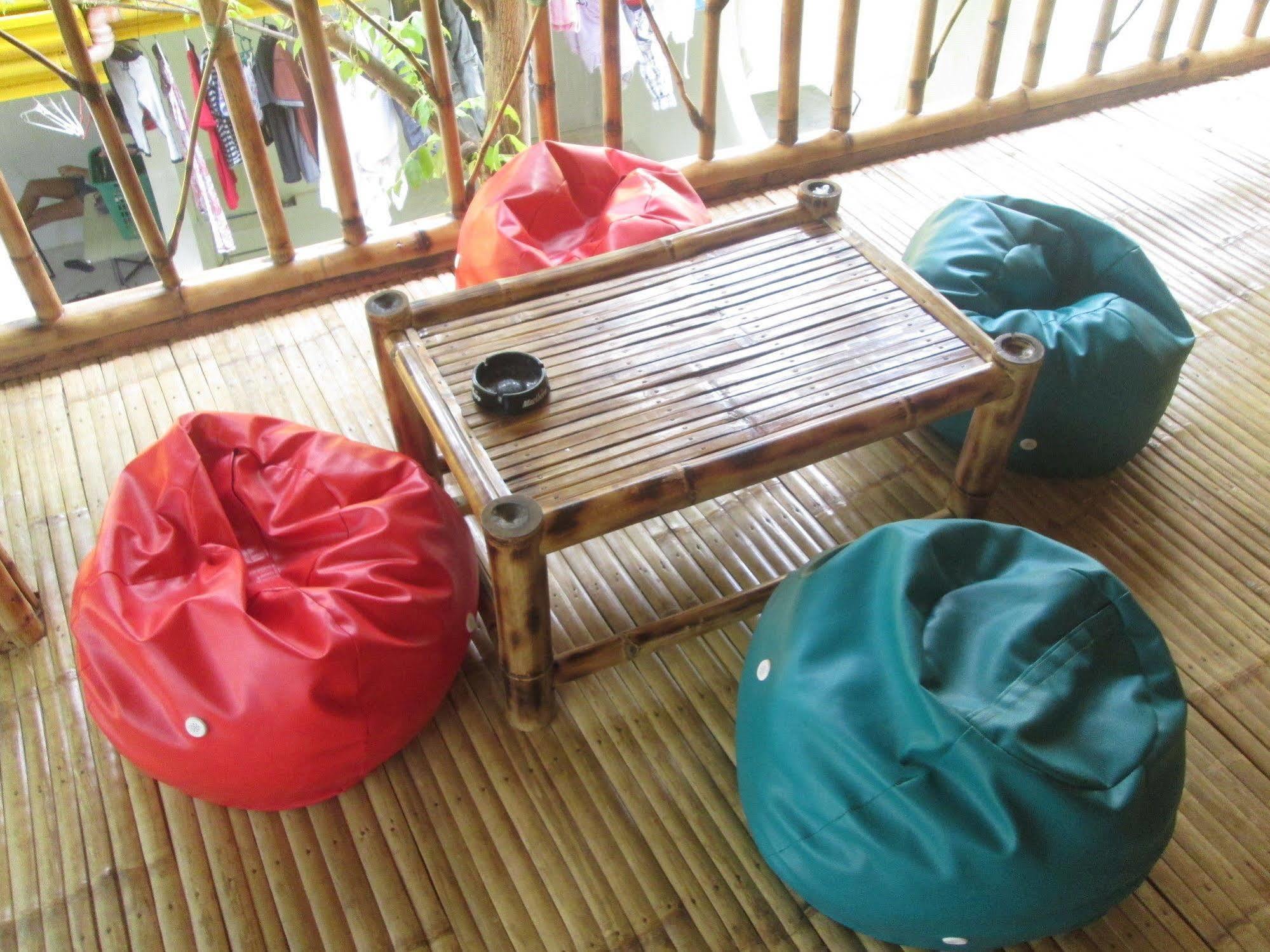 Hotel Bambooze Hauz à Balabag  Extérieur photo